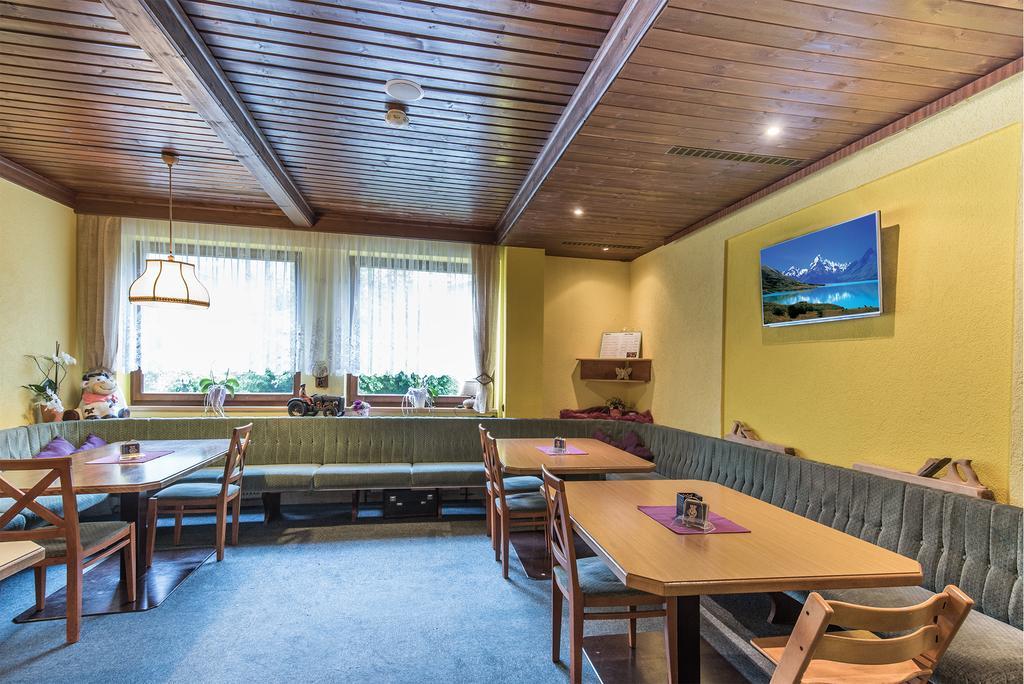 Pension Baeuerle Хайлигенблут Экстерьер фото